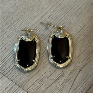 Kendra Scott Elegant Black and Gold Earrings